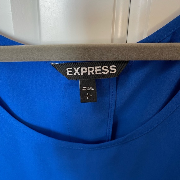 Express royal blue cute flowing tank - Picture 3 of 3